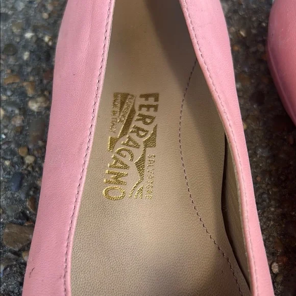 Salvatore Ferragamo Pink Glitter Kids Dress Shoes - Picture 2 of 9
